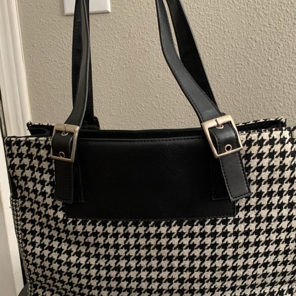 RL Tote - Picture 2 of 5